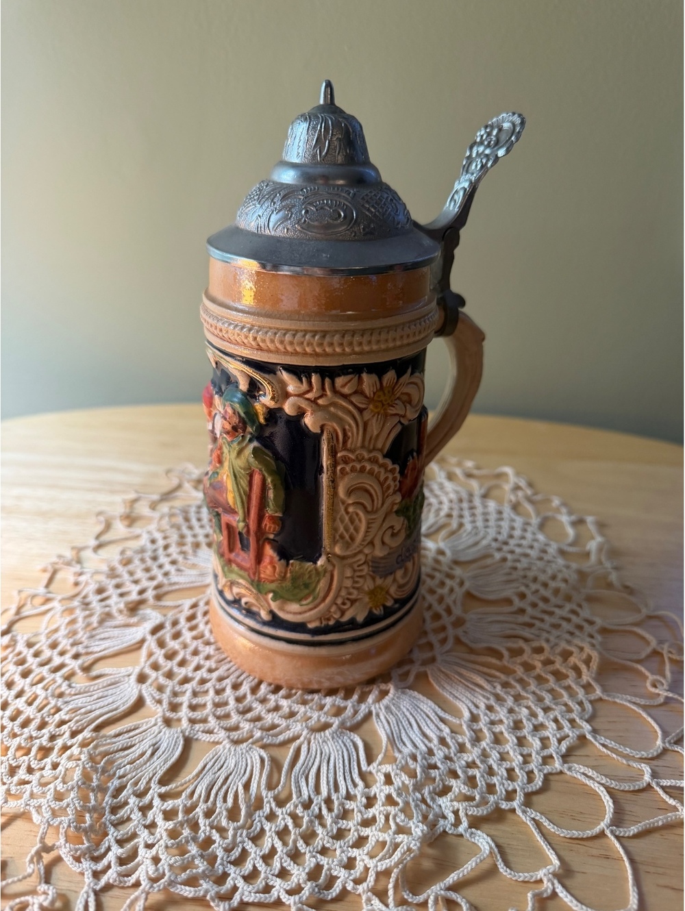 Vintage German Gerz Beer Stein with Pewter Lid and Thumblift